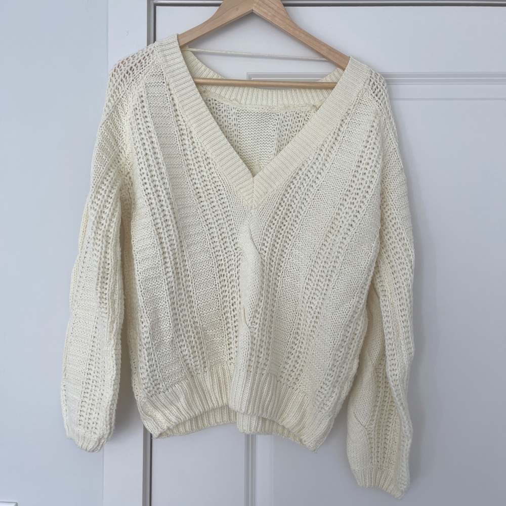Cream Cable Knit V-neck Sweater